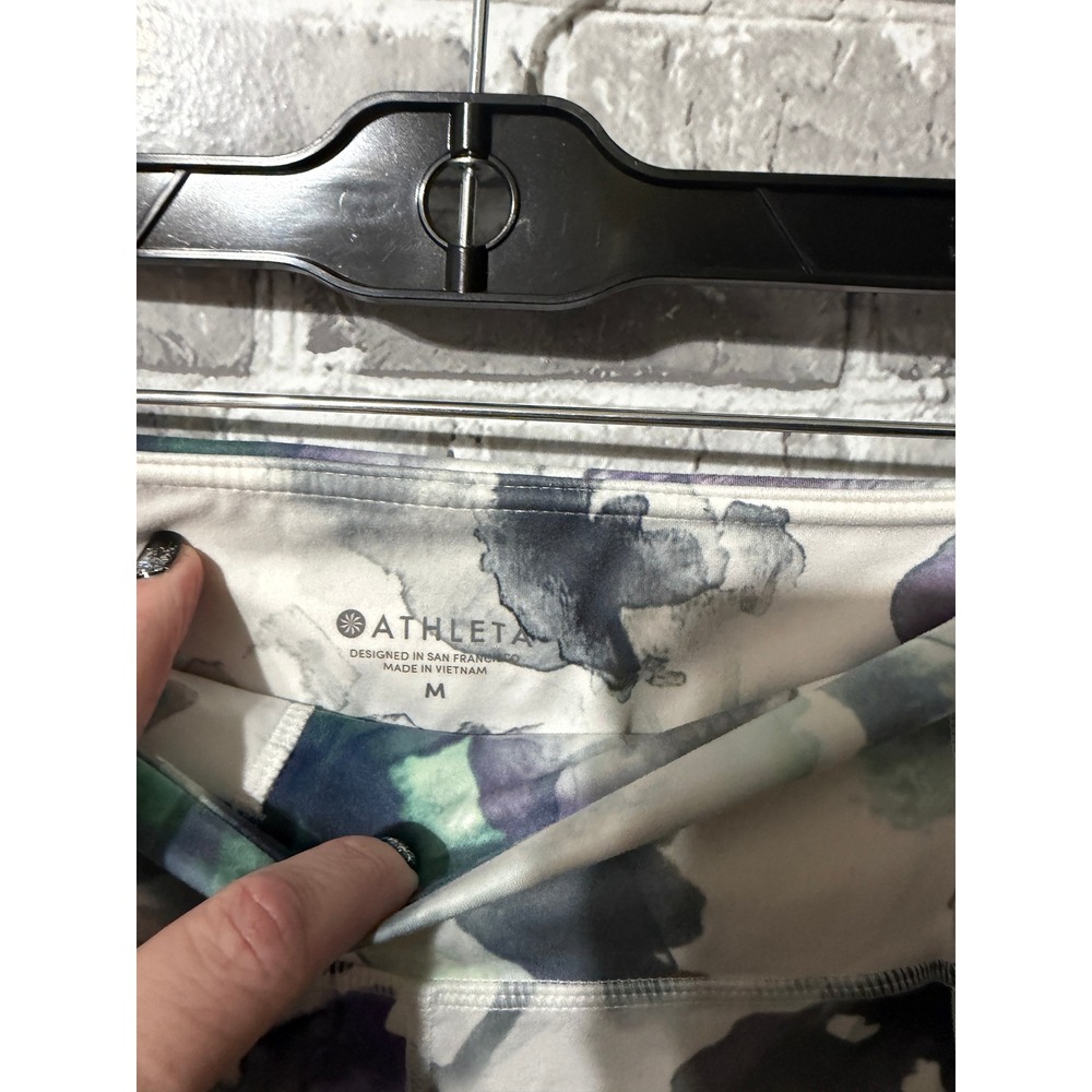 Athleta NWOT! Mudra 7/8 Tight White/Multi Floral Mesh Legging Size M - Picture 2 of 3